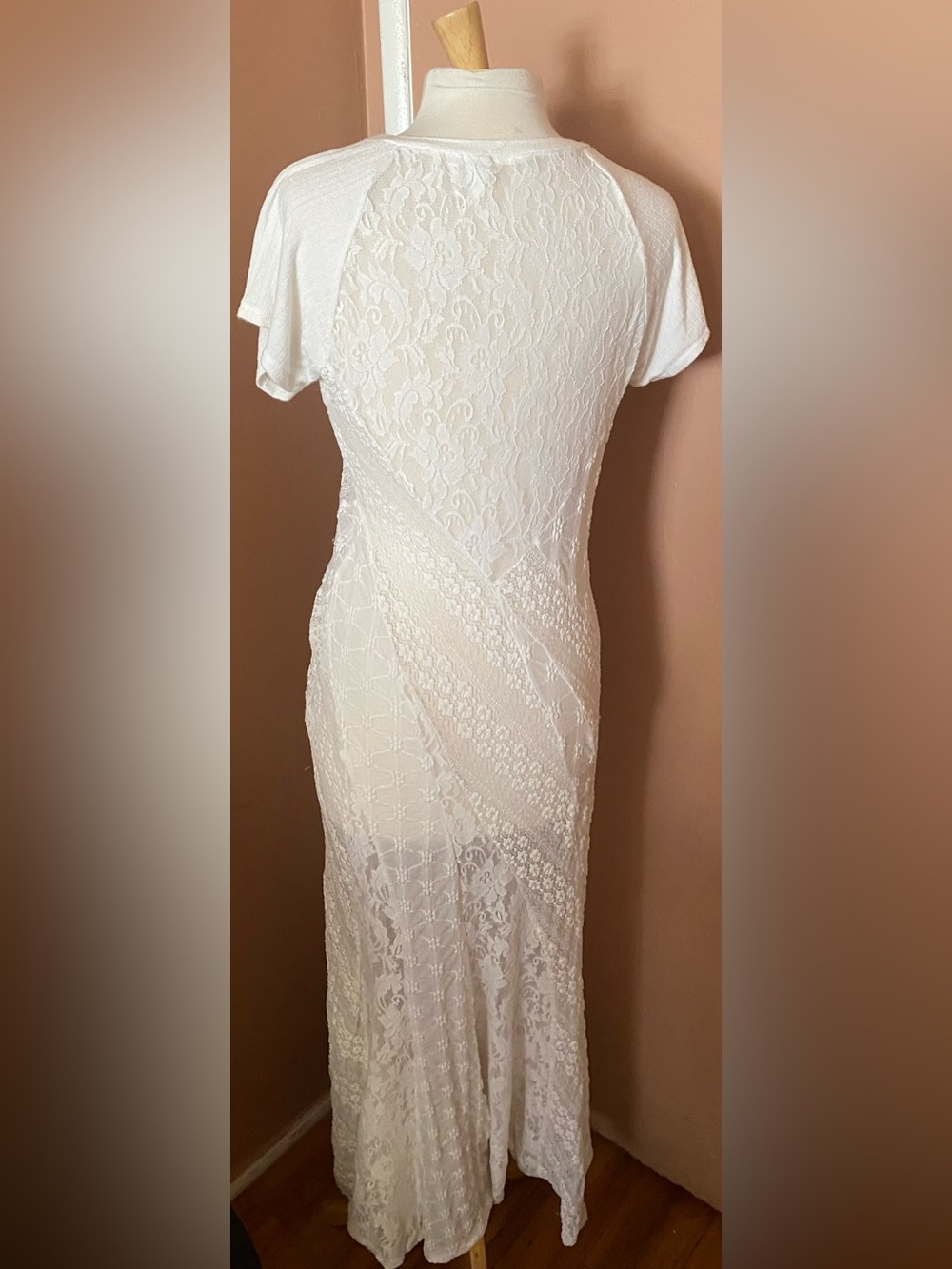 FREE PEOPLE Cypress Lace
Maxi white dress medium - Picture 8 of 12